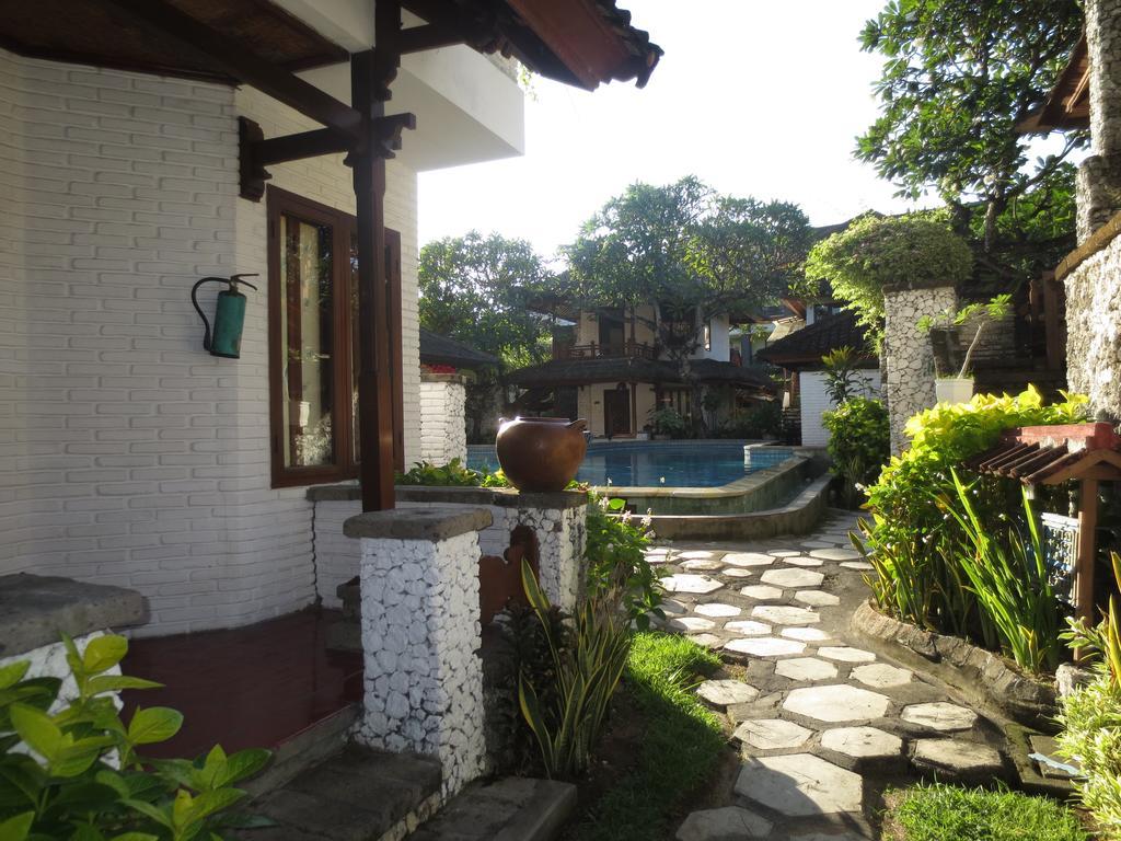 Balisani Padma Hotel Legian Exterior foto